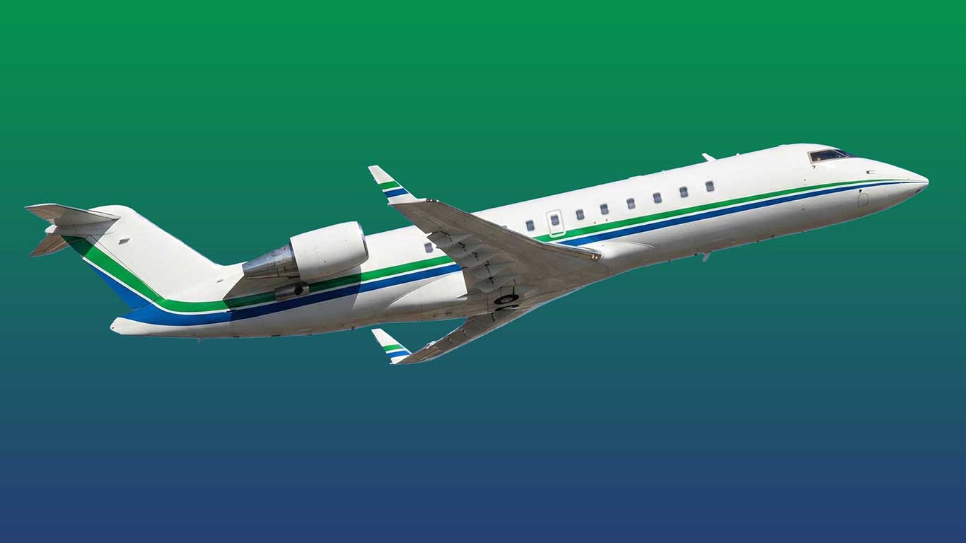 CRJ-200 : Performance, confort et fiabilité au cœur de notre réseau